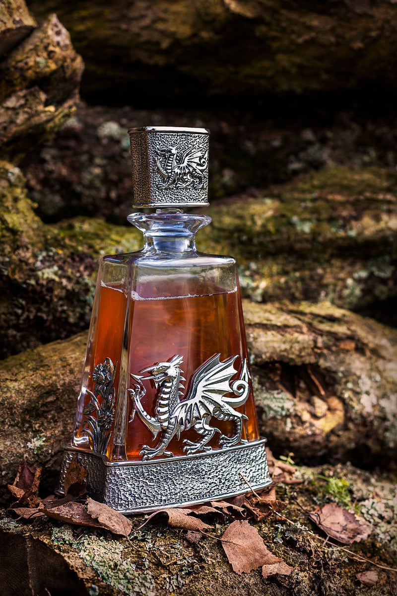 Welsh Dragon and Daffodil Luxury Decanter CELTICNESS
