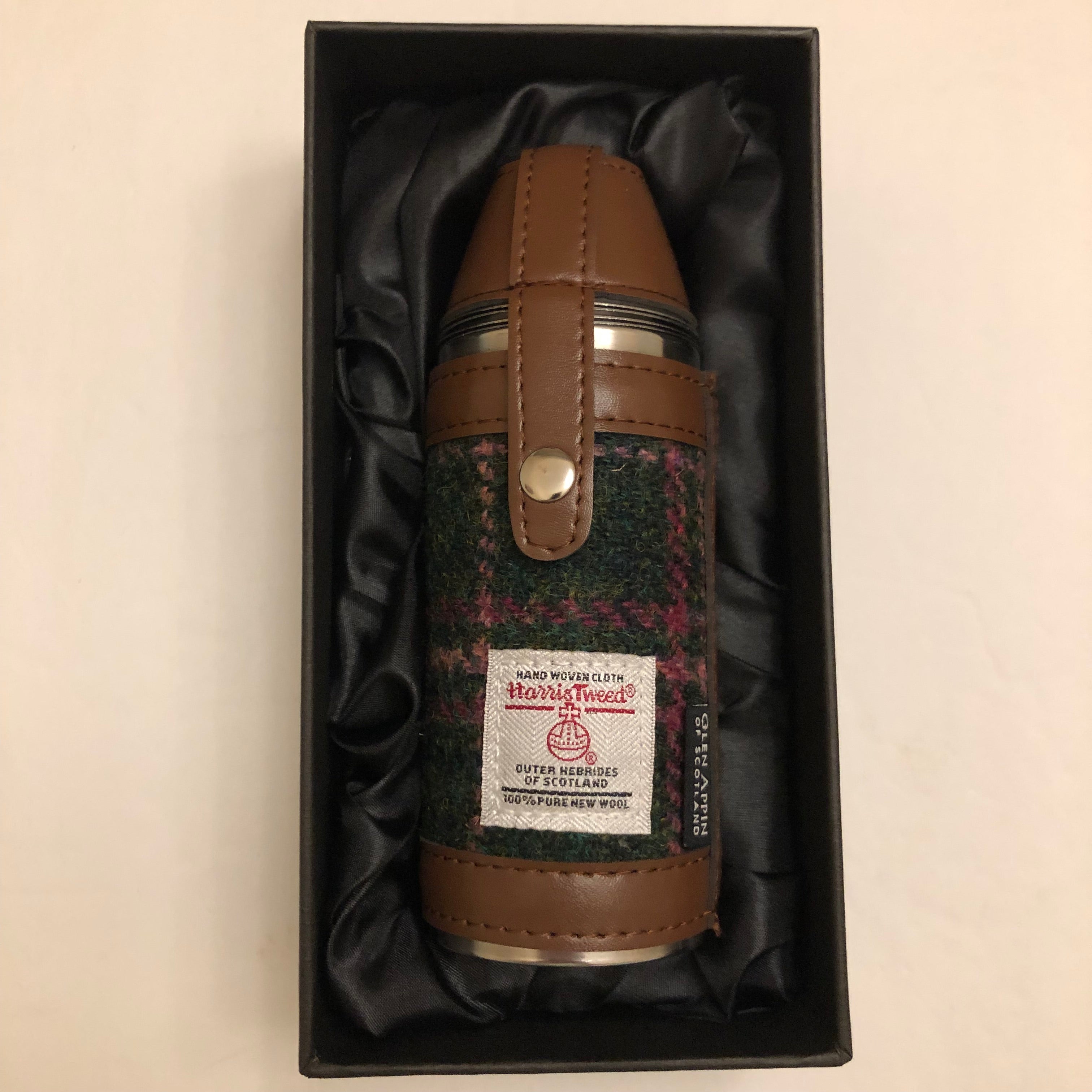 Harris Tweed Outdoor 8oz Flask With 4 Shot Cups - Various Plaids lol
